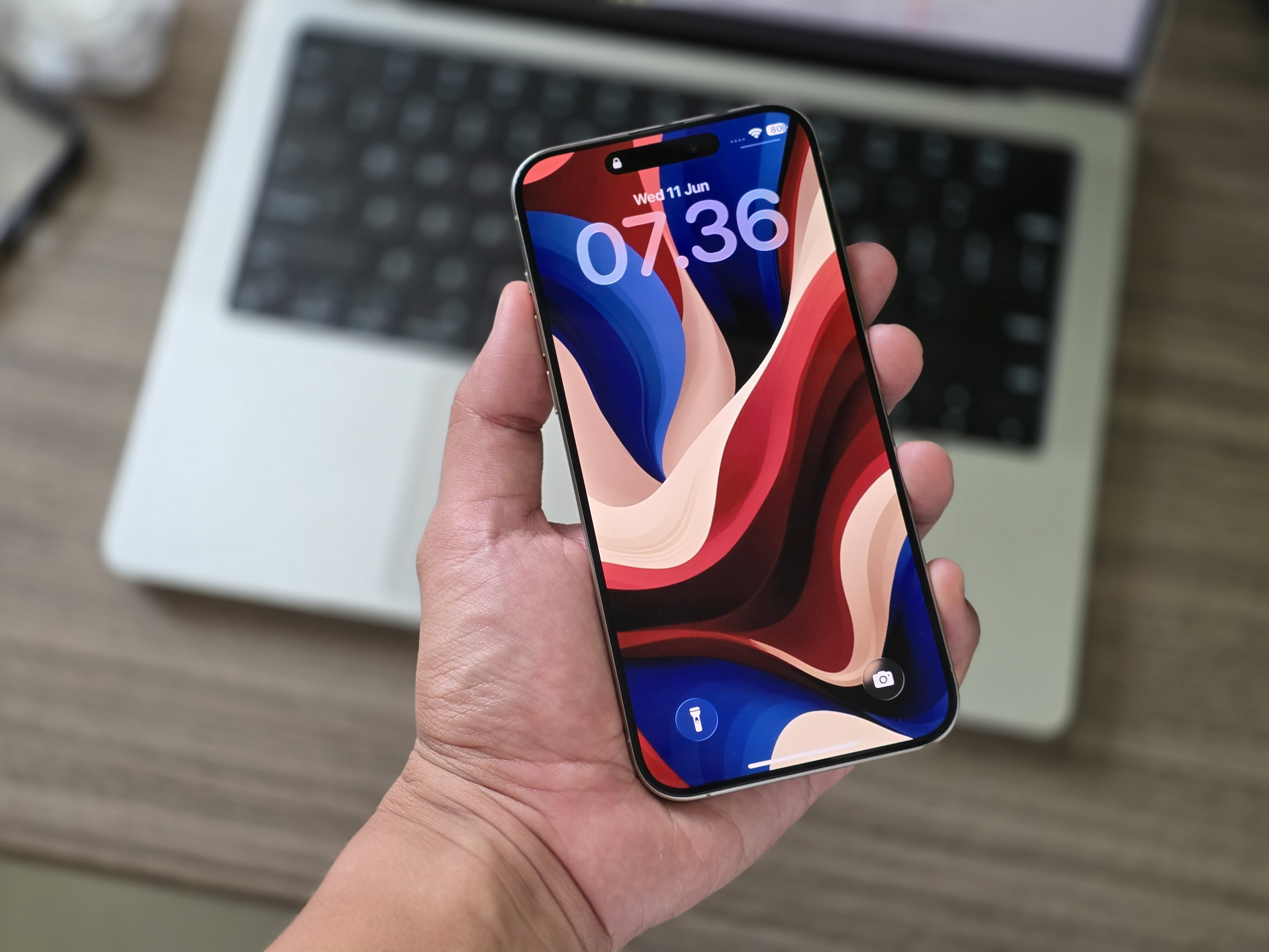 Gak Usah FOMO Install iOS 26 Developer Beta, Sabar Dulu Deh!